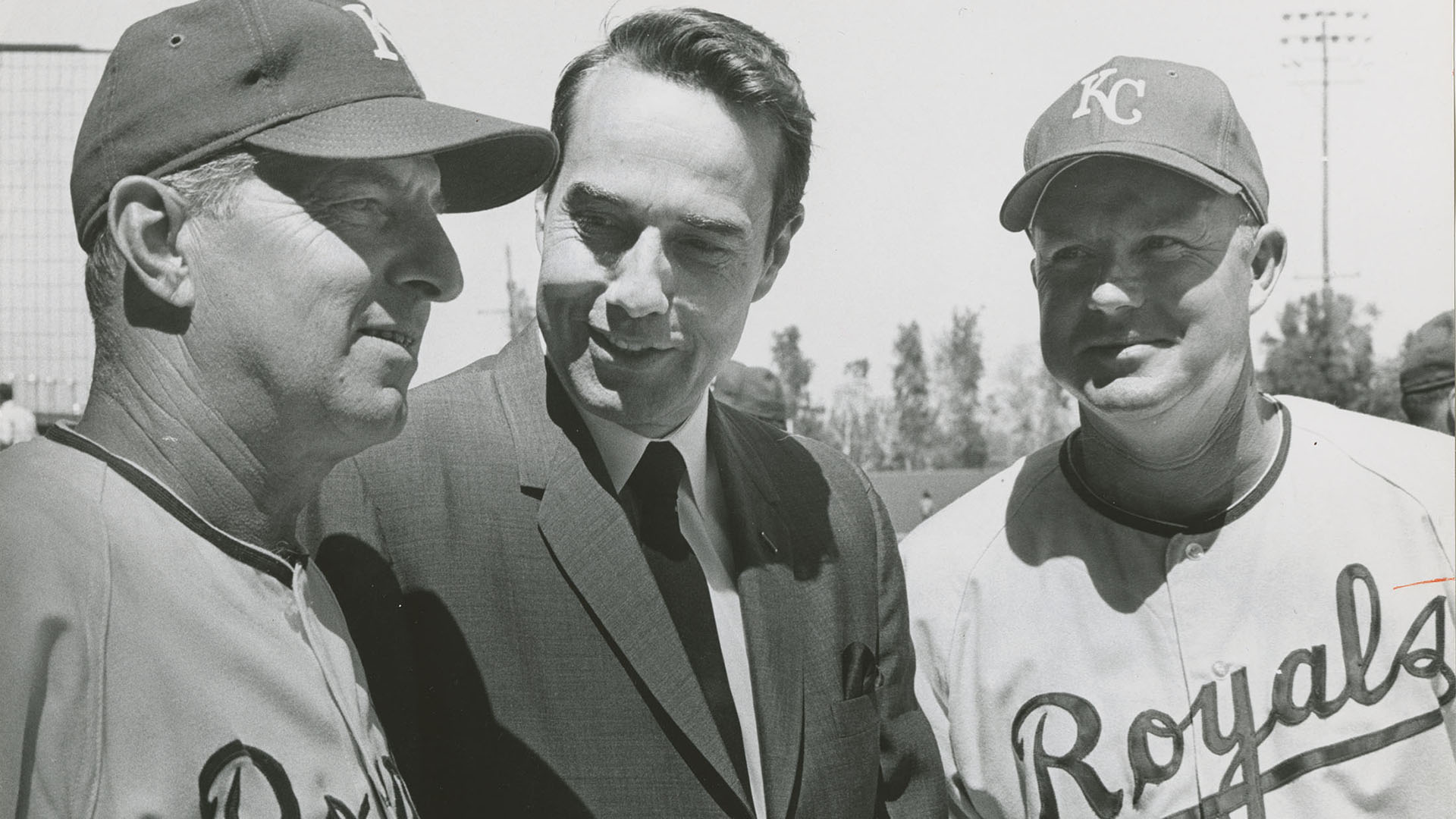 Dole with Royals players